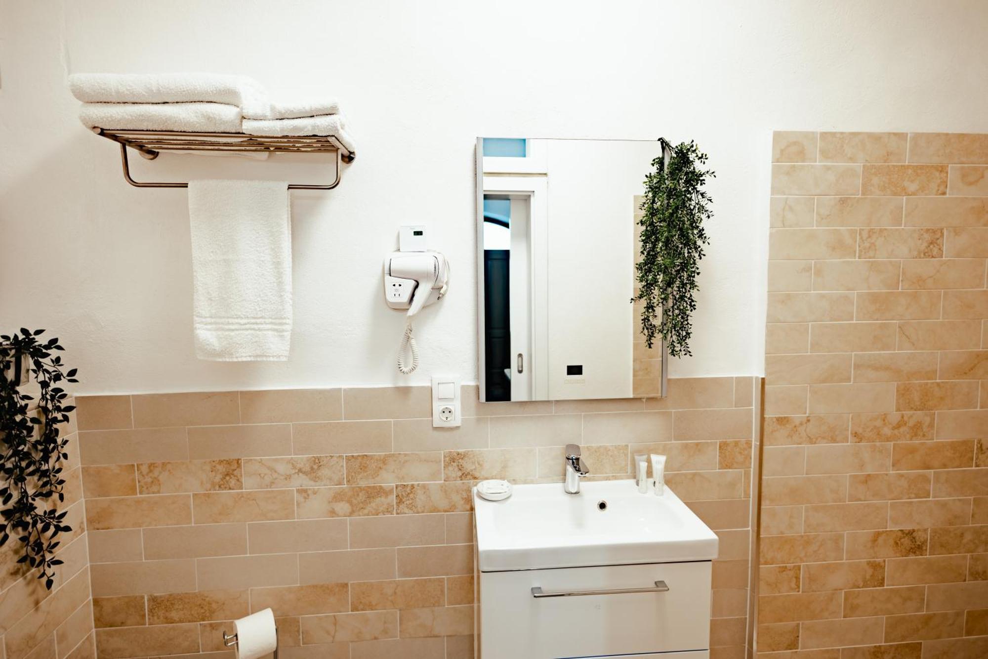 דירות סיגישוארה Casa Leonhardt מראה חיצוני תמונה